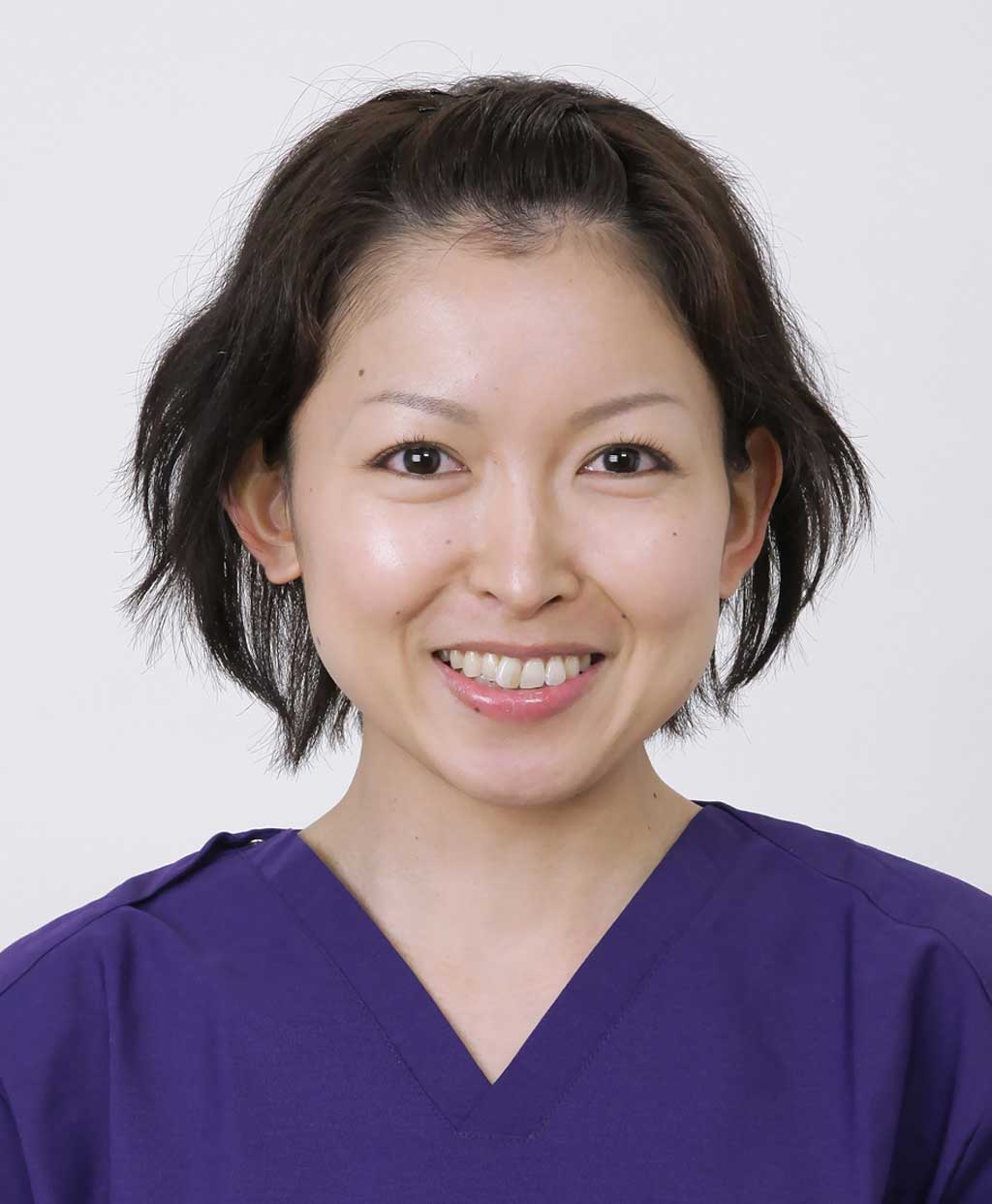埼玉県富士見市鶴馬・すみれ歯科・歯科衛生士　長冨　美香